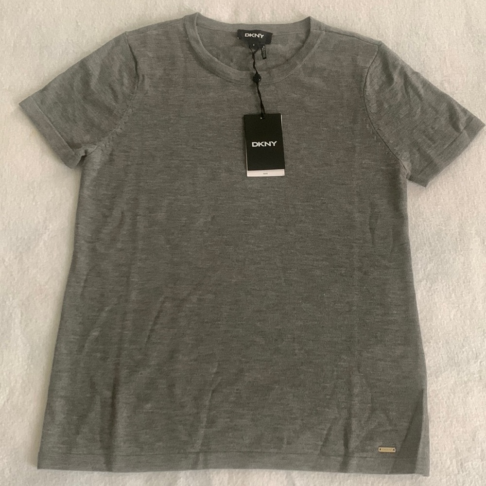 Short Sleeve Gray Round Neck Sweater Small size